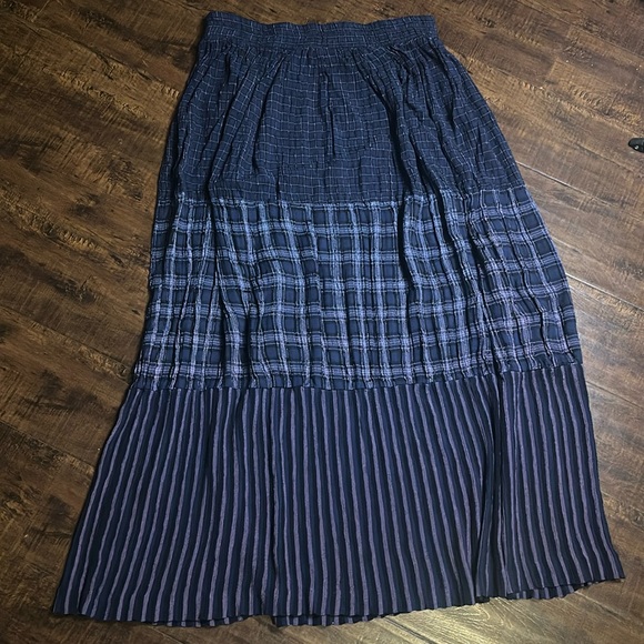 Stonebridge Dresses & Skirts - True Vintage Maxi Skirt Size L